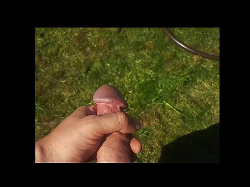 ❤️ ګرم hottie خپل ګلابي بلی fucked او د اوړي په باغ کې د squirt سره cums ترلاسه کوي ❤️❌ په فحش ps.teatroporno.ru